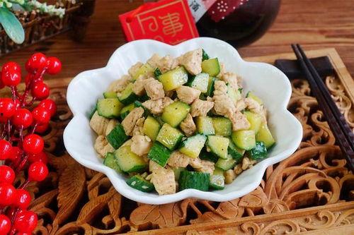 吃鸡瓜长肉么,吃鸡瓜真的会长肉吗？揭秘瓜类食物的减肥真相